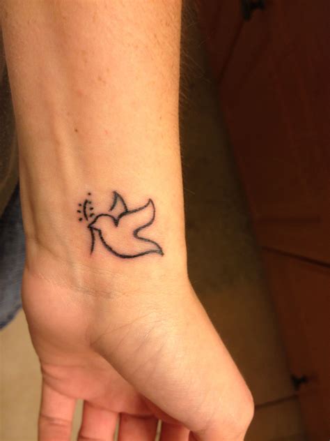 Dove Wrist Tattoo Nice And Simple Small Dove Tattoos Dove Tattoos