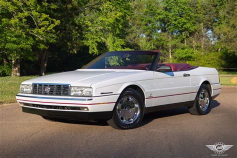 1993 Cadillac Allante | Art & Speed Classic Car Gallery in Memphis, TN