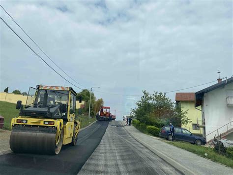 Po Elo Asfaltiranje Tuzlanske Ulice Postavljen Prvi Sloj Asfalta U