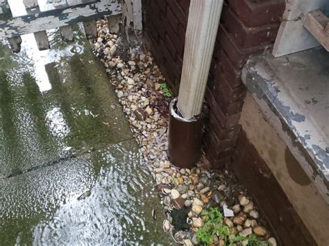 Clogged Gutter Drain How To Inspect And What To Do