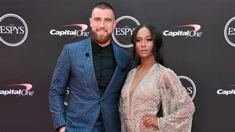 Who Is Travis Kelce Girlfriend? - TheAltWeb