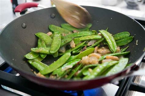 Shrimp With Snow Peas Recipe