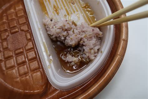 上越に暮らすtakeさんの忘我混沌な日常 セブンイレブン 鶏肉とゴロッと野菜の黒酢あんプレート（五穀米入り）