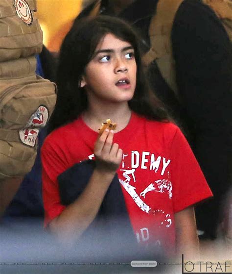 Blanket Jackson At The Airport ♥♥ Prince Michael Jackson Photo