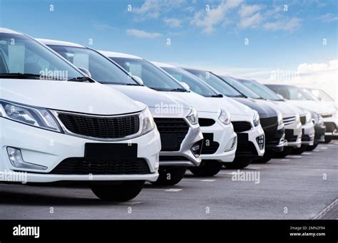 Cars In A Row Car Sales Stock Photo Alamy