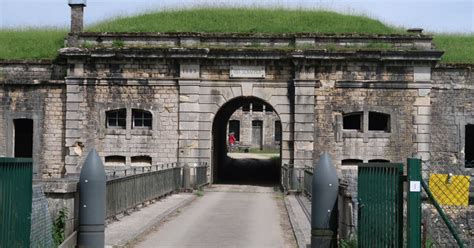 Territoire De Belfort Faits Divers D Gradations Au Fort De