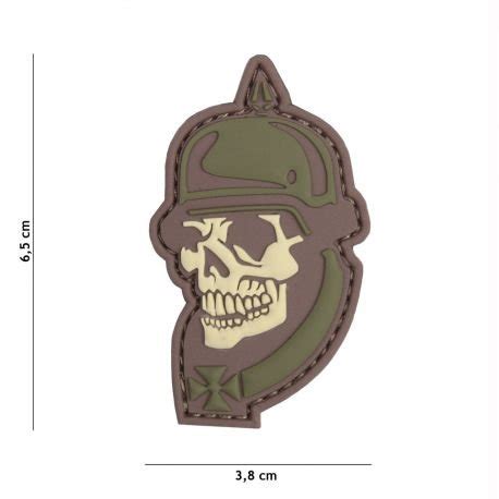 Patch 3D PVC Skull Casque à pointe WW I Multicam