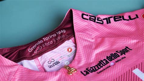 Perchè la maglia del Giro d Italia è rosa il suo significato e quello