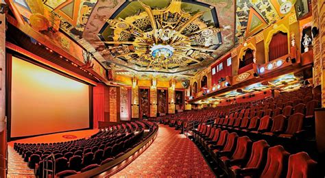 TCL Chinese Theatre: The Story of an L.A. Icon | Discover Los Angeles