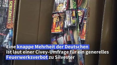 Böllerverbot an Silvester Mehrheit der Deutschen dafür video Dailymotion