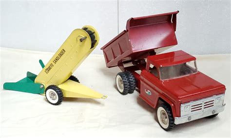 1967 Structo Pressed Steel Dump Truck And Sand Loader The Toys Time