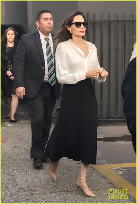 Angelina Jolie Meets Fans After Question Answer Event Photo 3959948