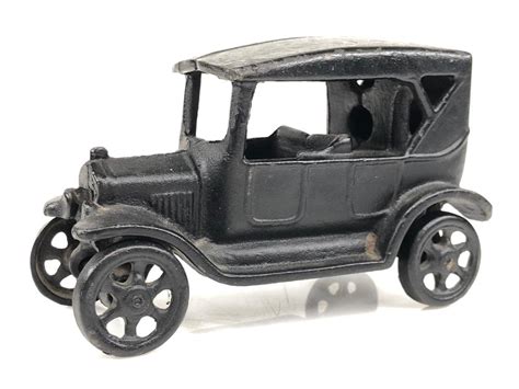 Sold At Auction Antique Ford Model T Jm 135 Cast Iron Car