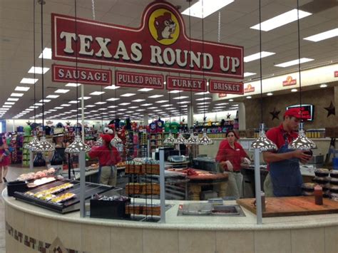 Man Up: Tales of Texas BBQ™: Pulled-pork sandwich from Buc-ee's (New ...