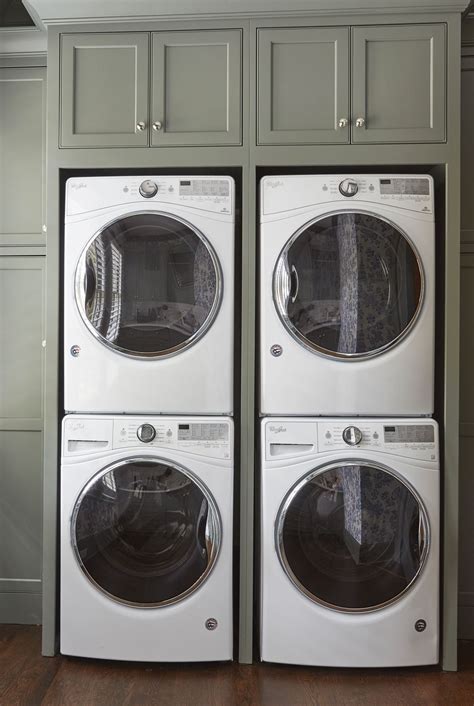 We Re Obsessing Over These Chic Laundry Room Ideas Washer Dryer