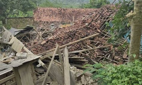 61 Rumah Di Cianjur Digoyang Pergerakan Tanah