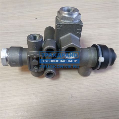 Кран уровня пола Даф 45 и 55 77022 AUGER купить недорого