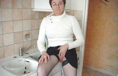 Upskirt Grannies ZB Porn