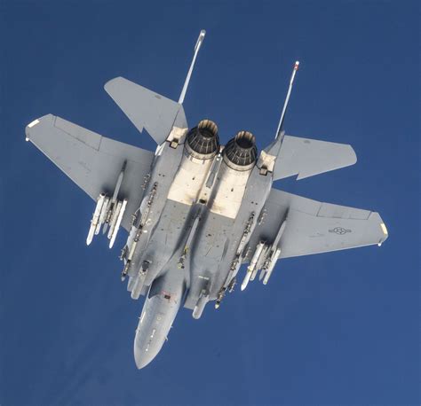 U.S. Air Force successfully conducts new test of AMRAAM missile