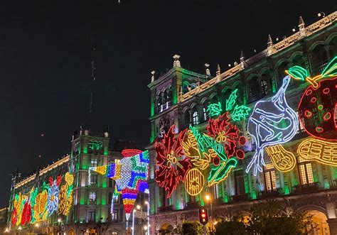 Ya Est Listo El Alumbrado De Navidad Del Z Calo De Cdmx Mundukos