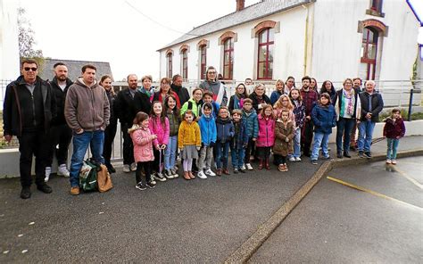 Un Nouveau Rassemblement Pour Le Maintien De La E Classe De L Cole Le