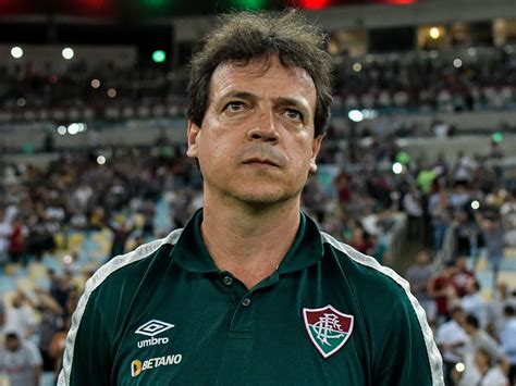 Caiu Fluminense Demite Fernando Diniz E N O Mais T Cnico Do Club