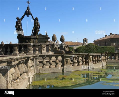 A Landmark In Garden History Villa Lante Features The Fontani Dei Mori