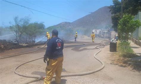 Se Registran Incendios De Maleza Y Basura En La Colonia Guadalupe