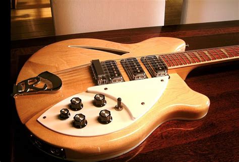 The 10 Best Electric Guitar Brands, Compared And Explained - Beginner ...