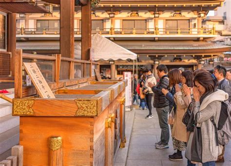 10 Points To Remember When Praying At A Japanese Shrine Tsunagu Japan