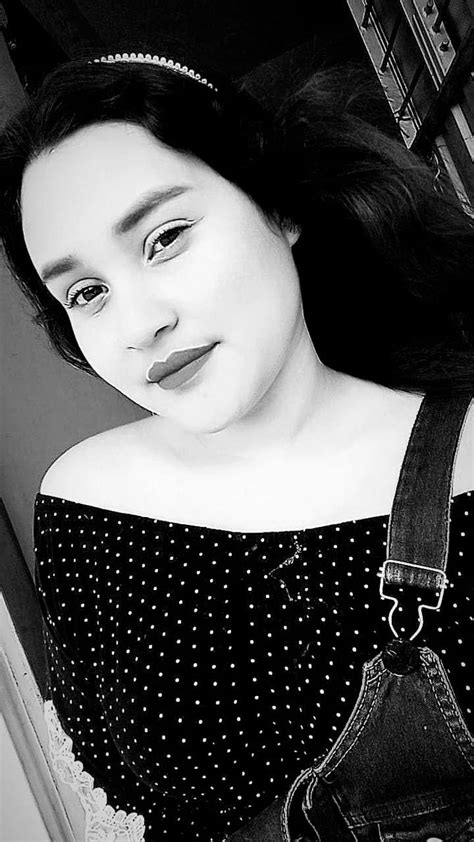 Valery Hot Live Cams Skype Teams Discord Telegram