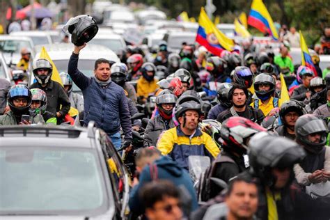 Caos Y Par Lisis En Bogot Y Otras Ciudades As Avanzan Marchas Contra