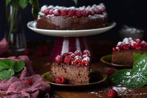 Tarta Czekoladowa Z Malinami Przepis Na FajneGotowanie Pl