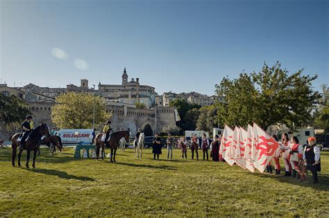 Palio Di San Floriano Pronto Al Via Domani In Centro Il Corteo Delle