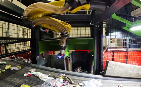 Veolia installs robotic arm within London waste facility - letsrecycle.com