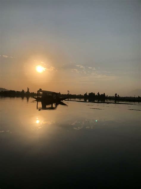 Dal lake - Kashmir (Srinagar) | Travel and tourism, Tourism, Lake