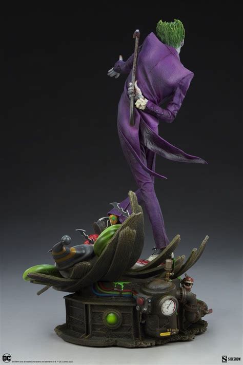 Preview Sideshow Collectibles Premium Format Joker Statue The Batman