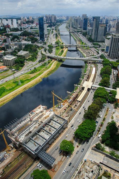 Sao Paulo O Poder Da Megalopolis By Raul Lopes Page