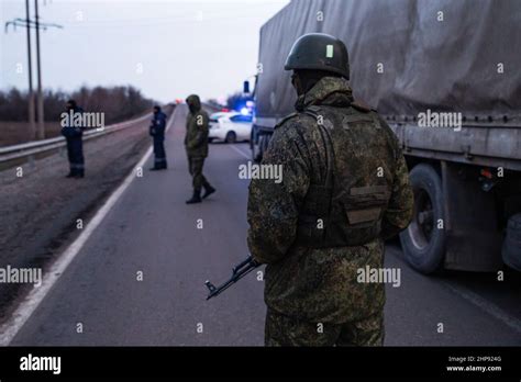 Region Lugansk Ukraine Februar Soldaten Und Polizisten