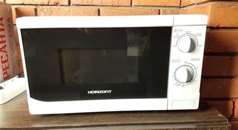 Микроволновая печь Horizont 20MW700-1378B - ДамСовет