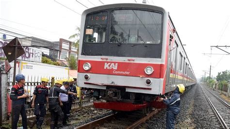 Kai Kembali Tutup Pelintasan Sebidang Di Jakarta Cegah Kecelakaan Lalu