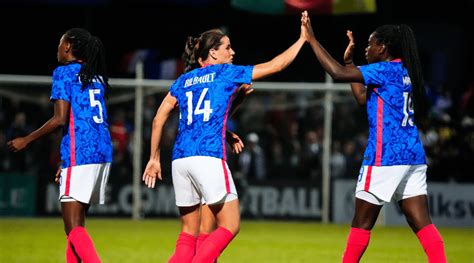 Mondial F Minin D J Qualifi Es Les Bleues Crasent L Estonie