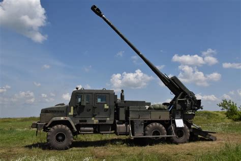 Ukraine tests new Bogdana truck-mounted artillery