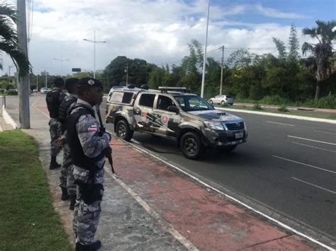 Casal envolvido roubos a bancos é preso em motel no interior da Bahia