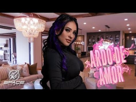 Karly B Ardo De Amor Video Lyric Youtube