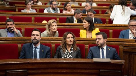 Aragon S Apremia A Junts A Decidir Si Sigue En El Govern