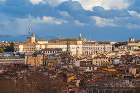 Quirinal Hill In Rome Editorial Stock Image Image Of Politics 153355144