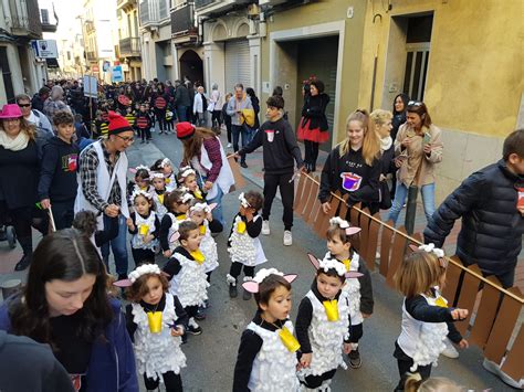 Fotogaleria Rua De Carnestoltes De Lescola Vedruna Vall De Terrassa