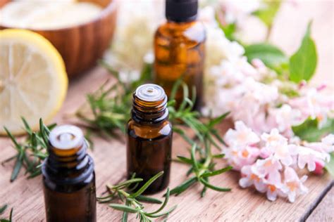 10 Essential Oils For Eczema Treat Eczema Naturally