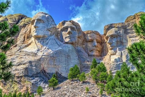 Mount Rushmore Faces Photograph by Roslyn Wilkins - Fine Art America